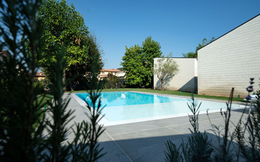 Architetture d’acqua: le piscine Edilfare