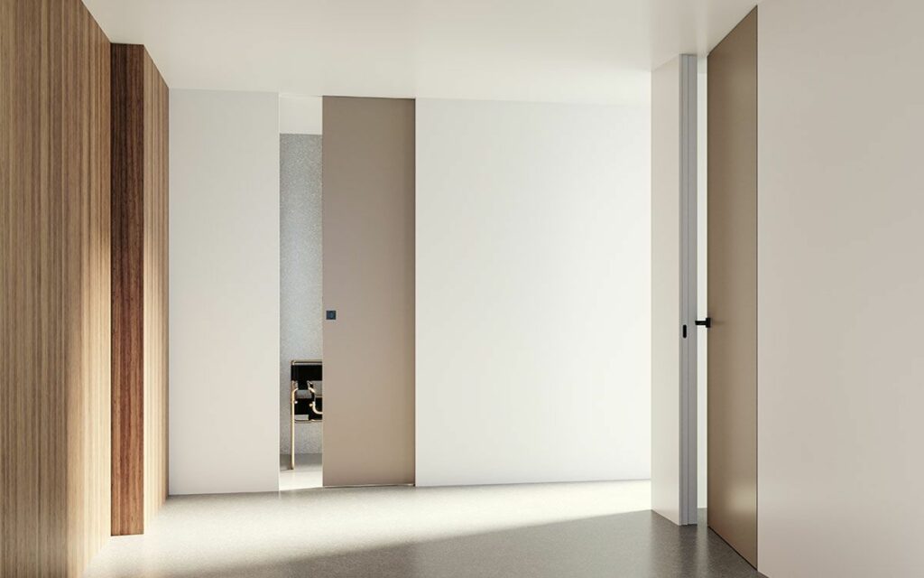 Porte filo muro a tutta altezza: 4 step per una scelta di qualità sotto il segno del minimalismo